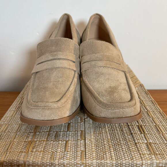 Journee Collection Block Heel Loafers Sz 8 Faux Suede Taupe - Picture 2 of 10